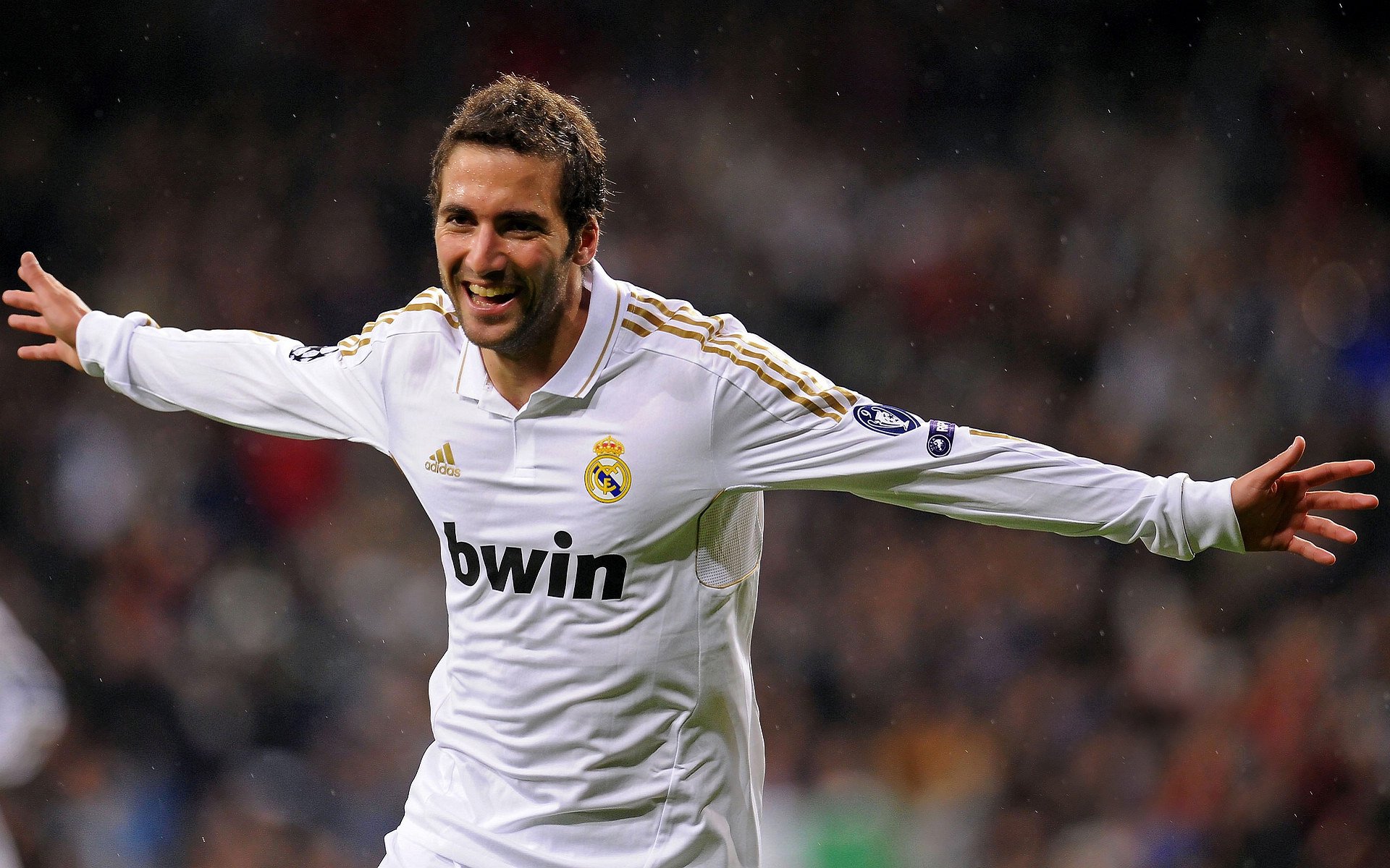 铁血马竞的欧陆压制与伊布式接管，现代足球的两种霸权叙事