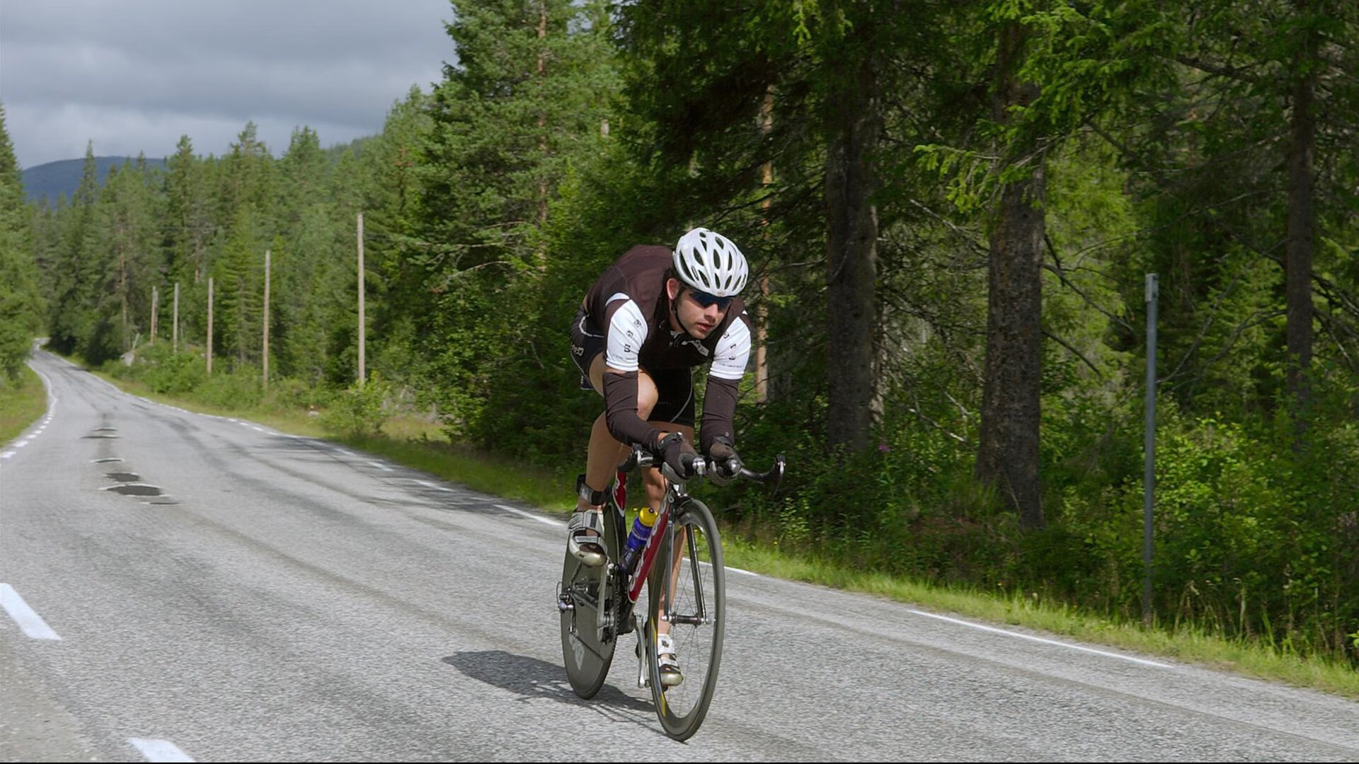 东决关键战焦点战，马刺淘汰爵士，经典对决背后的战术博弈