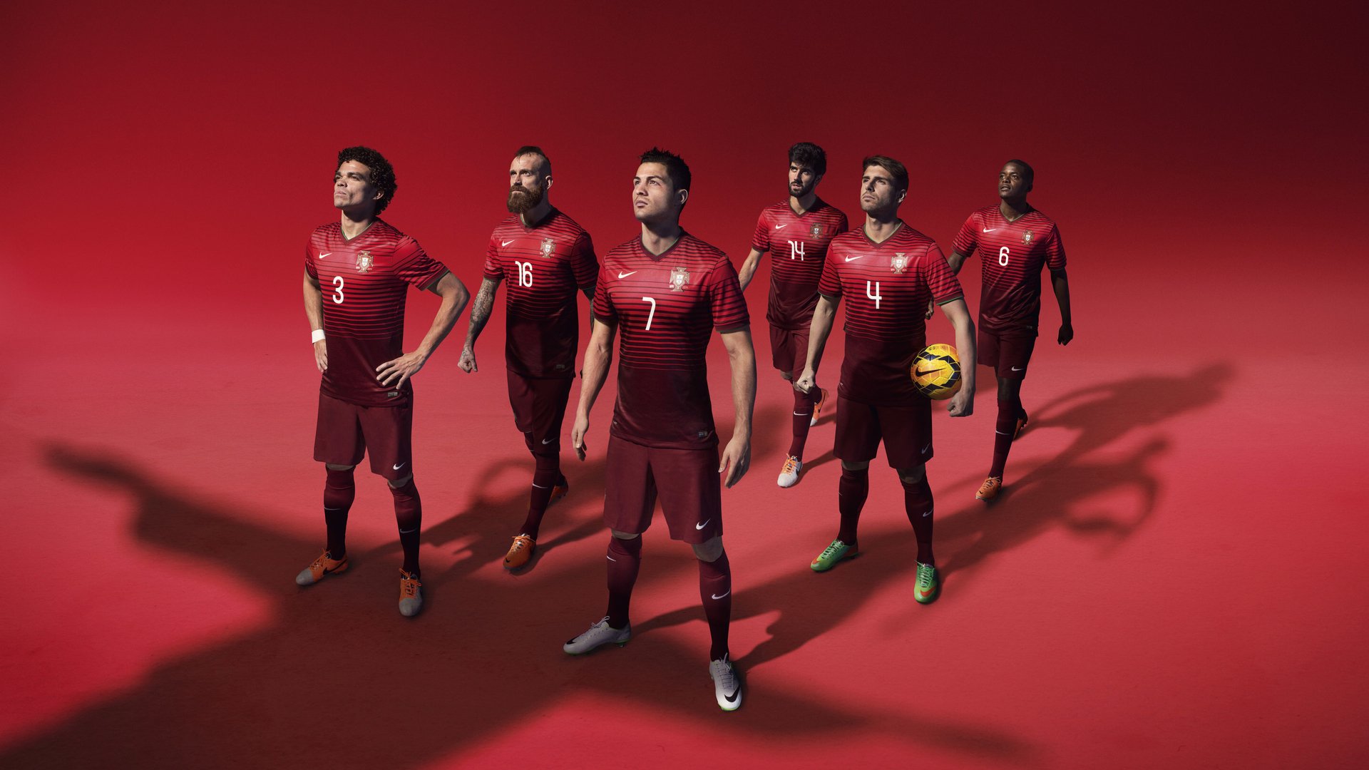 当国王逆转快船，利拉德却在欧冠半决赛接管比赛，体育叙事中的错位美学